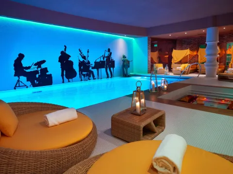 Aria Hotel Budapest by Library Hotel Collection