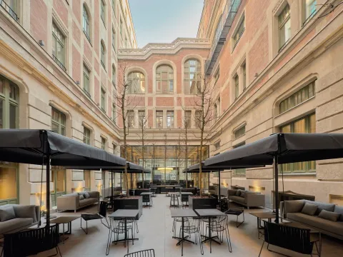 Kozmo Hotel Suites & Spa - The Leading Hotels of the World