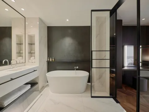 Kozmo Hotel Suites & Spa - The Leading Hotels of the World