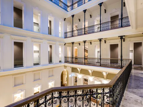 Hotel Moments Budapest
