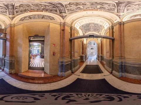 Hotel Moments Budapest